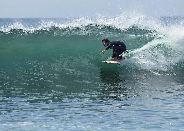 Moka Surfhouse Hostel Ericeira