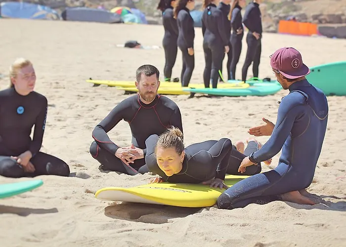 Moka Surfhouse Hostel *