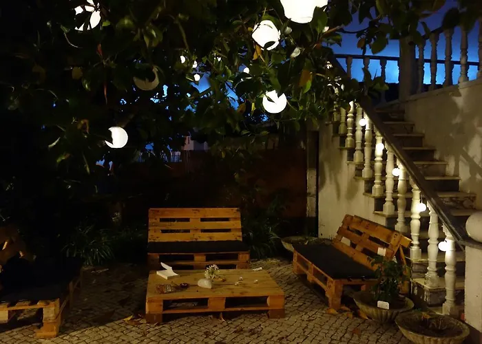 Moka Surfhouse Hostel